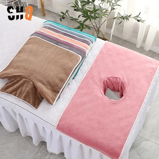 Serviette pour visage avec trou table de massage MASSAGE ZEN