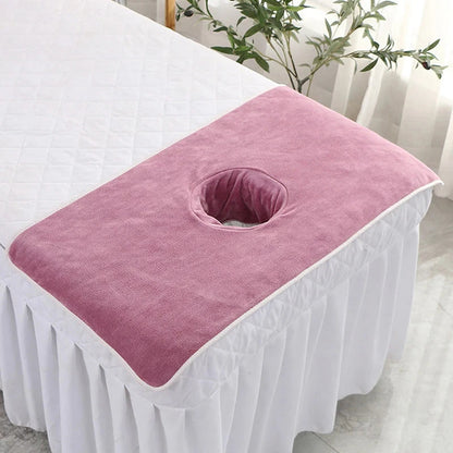 Serviette pour visage avec trou table de massage MASSAGE ZEN